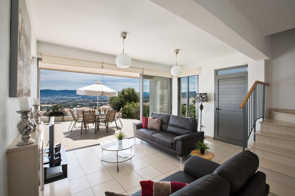 Esprit Villa 20 Polis Kamer foto